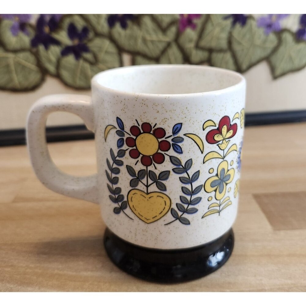 Coffee Mug Country Floral Ceramic Cup Vintage Retro 70s Flower Power
